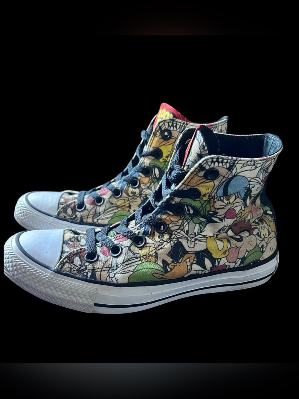 Converse Looney Tunes Chuck Taylor All Star High Top Shoes W 7 M 5 158235F